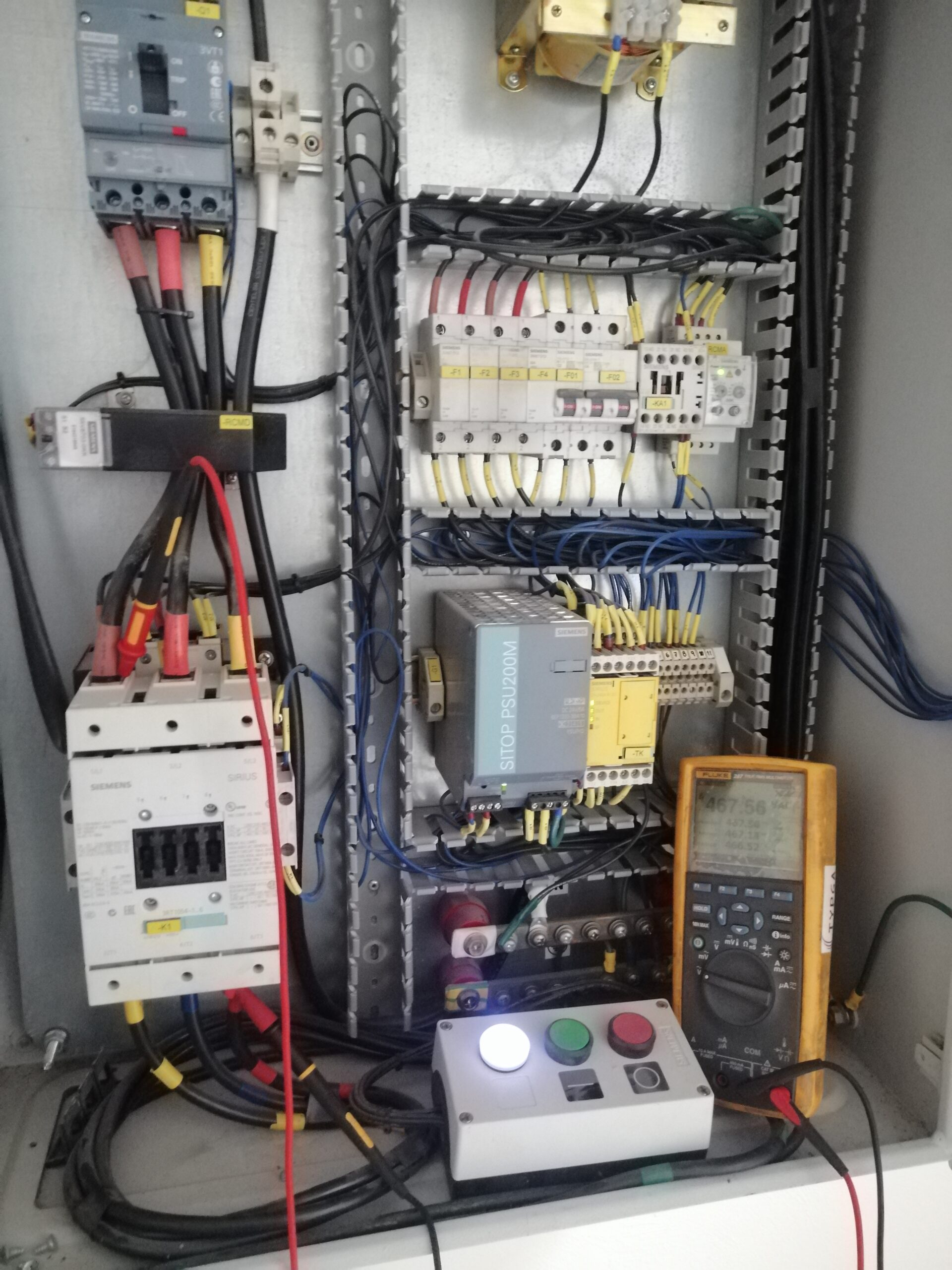 Mantenimiento de tableros eléctricos 33